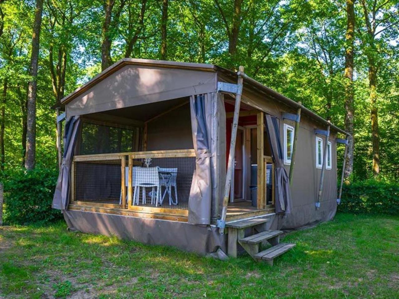 Camping De La Foret Seasonova Sille-le-Guillaume Exterior photo